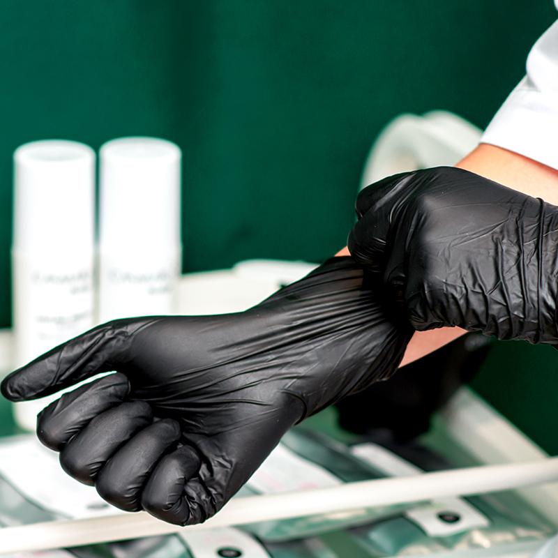 Nitrile Gloves (Package of 100)